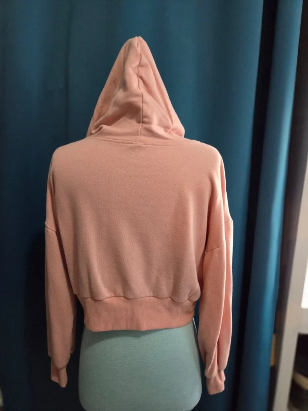 Pink Cropped Chain Hoodie | Edgy Streetwear Essential XL - Picture 3 of 7